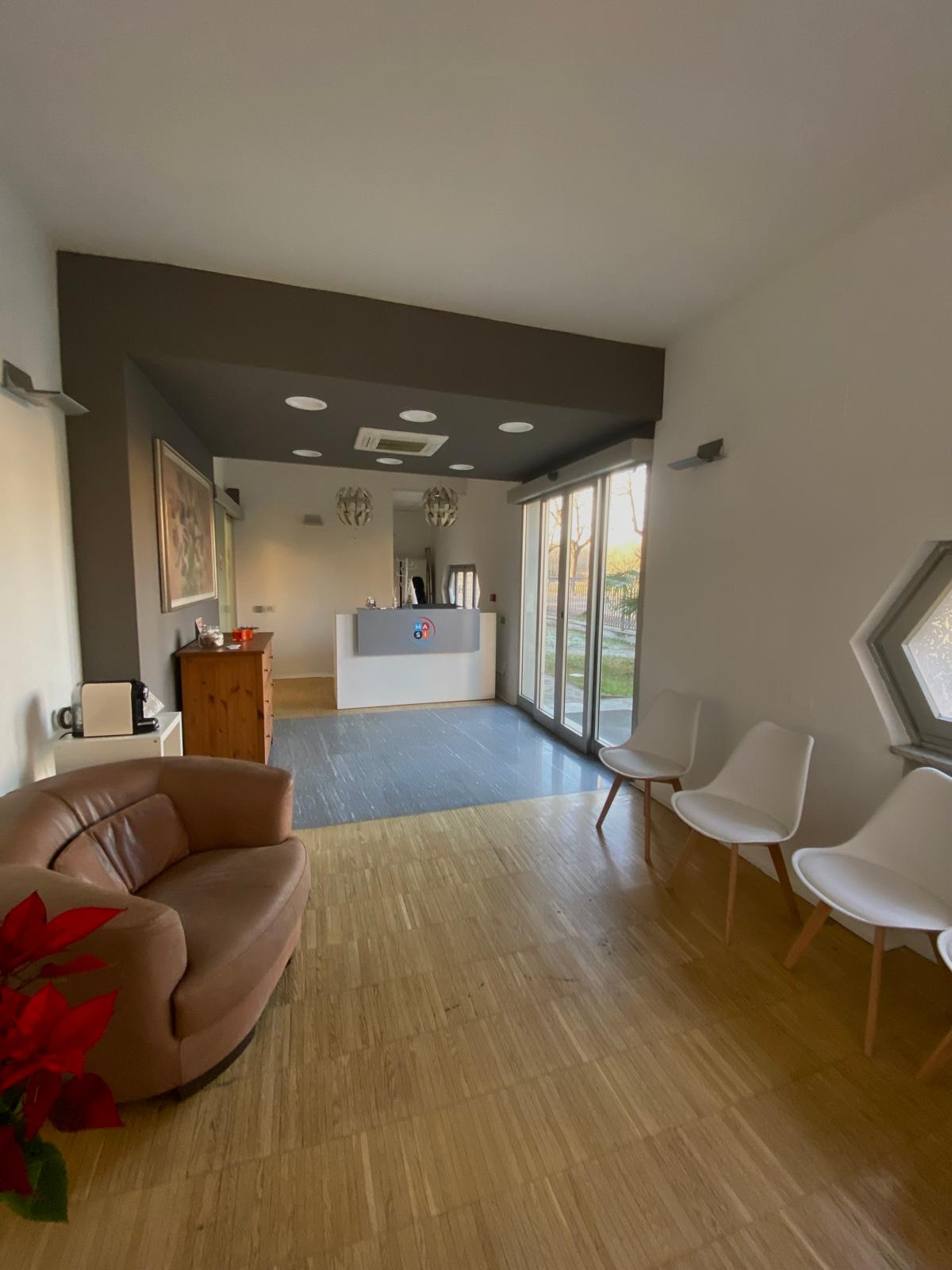Foto interno poliambulatorio